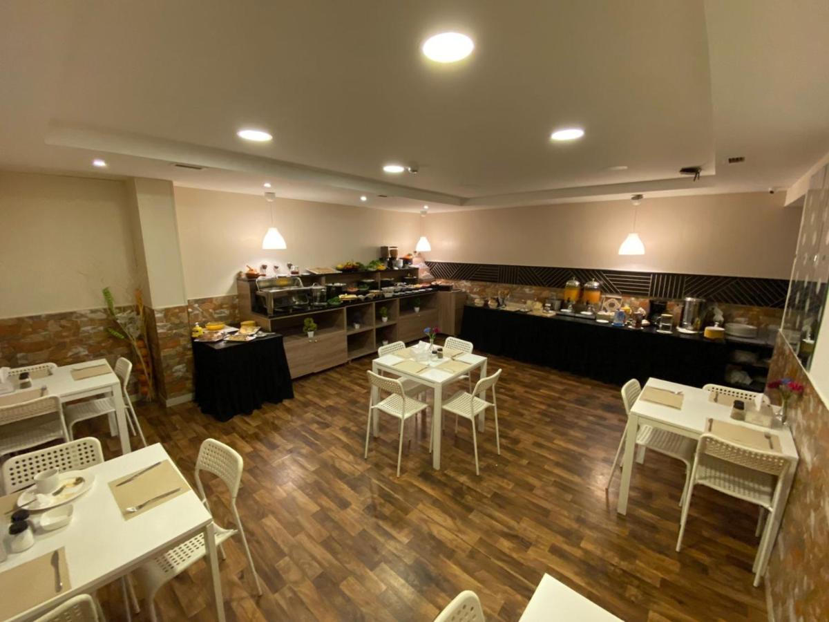 Almond 公寓式飯店