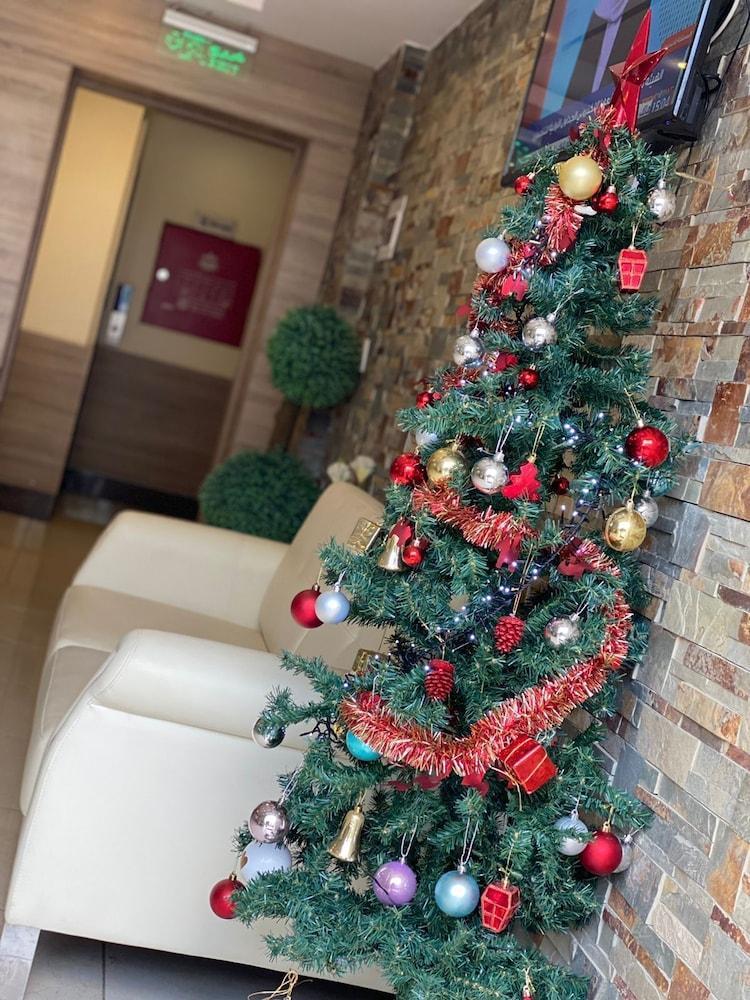 Almond Aparthotel Amman